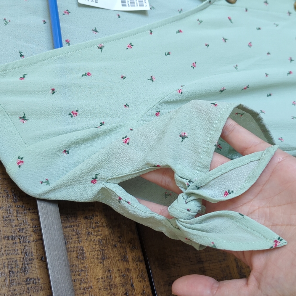 NEW H&M Flower Patterned Dress - Picture 3 of 4